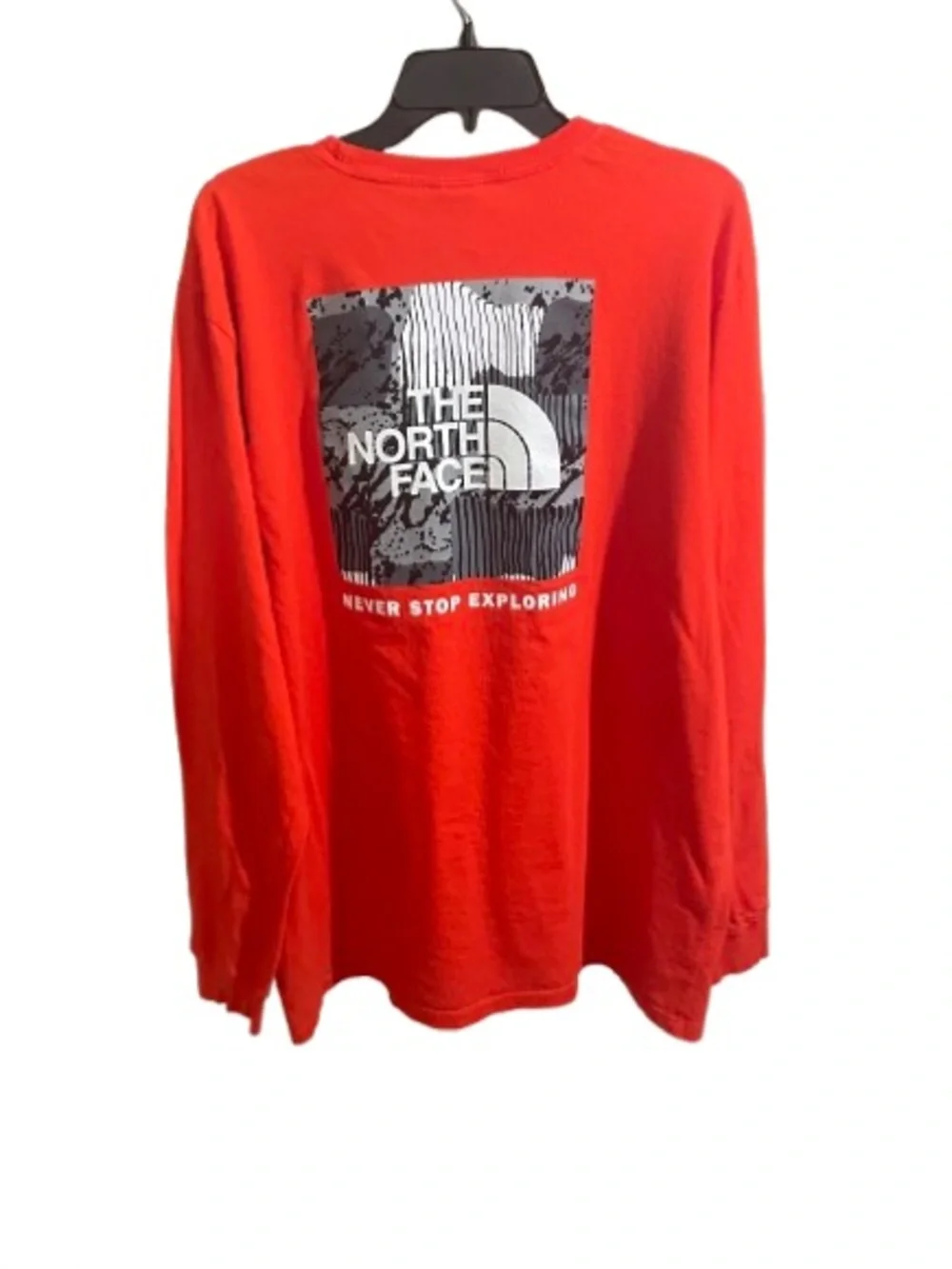 The North Face Circular Design Long Sleeve T-Shirt Men XXL Red Graphic Tee⁠